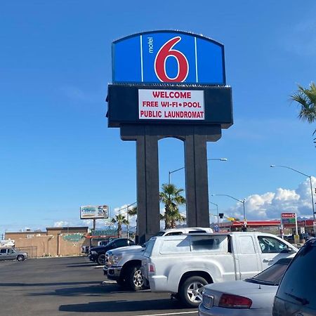 Motel 6 Bullhead City, Az - Laughlin Kültér fotó